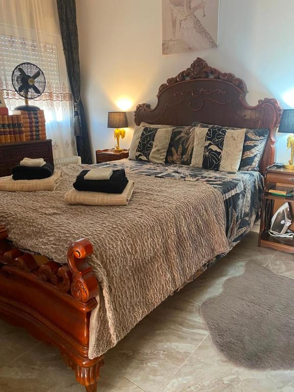 Queen Room - 1