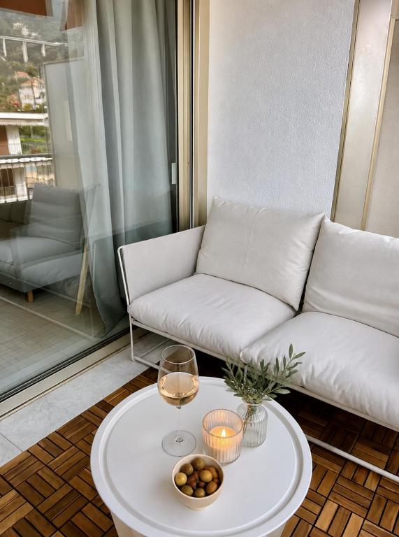Sea View Apartment - Residence Les Sablettes - 5