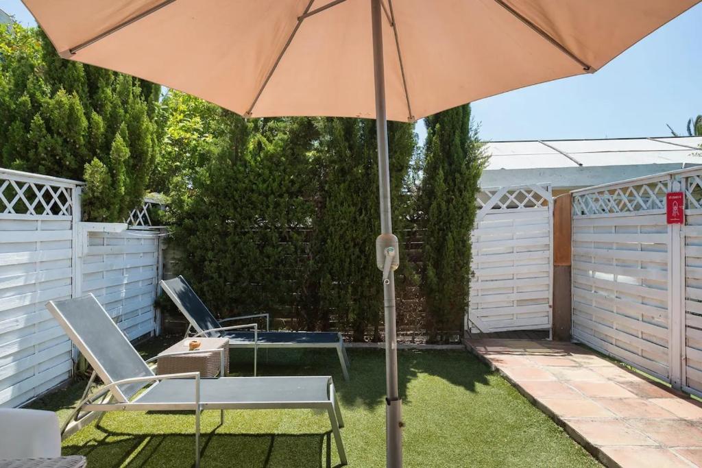 Amelie - casita con terraza, y acceso a playa semivirgen - 3