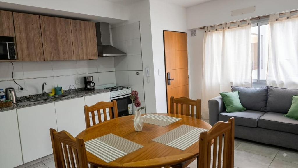 Departamento moderno a 10 minutos del Aeropuerto de Ezeiza - 1