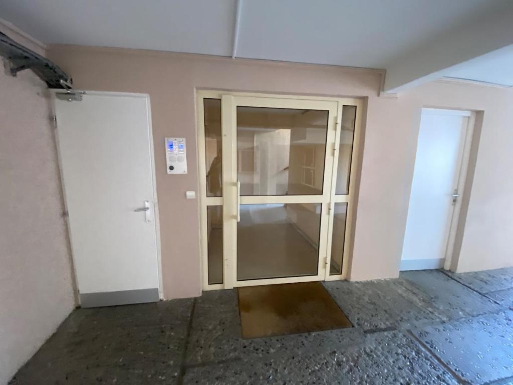 Spacious apartment with sea view - 5