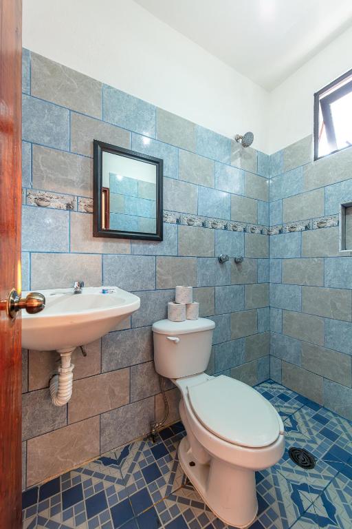 Hotel Naxhiely - 5