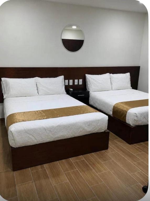 home suits gdl - 3