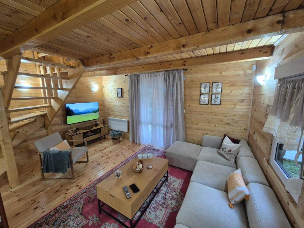 Borje Family Homes - 4