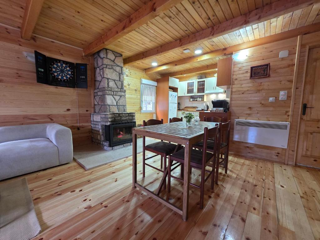 Borje Family Homes - 5