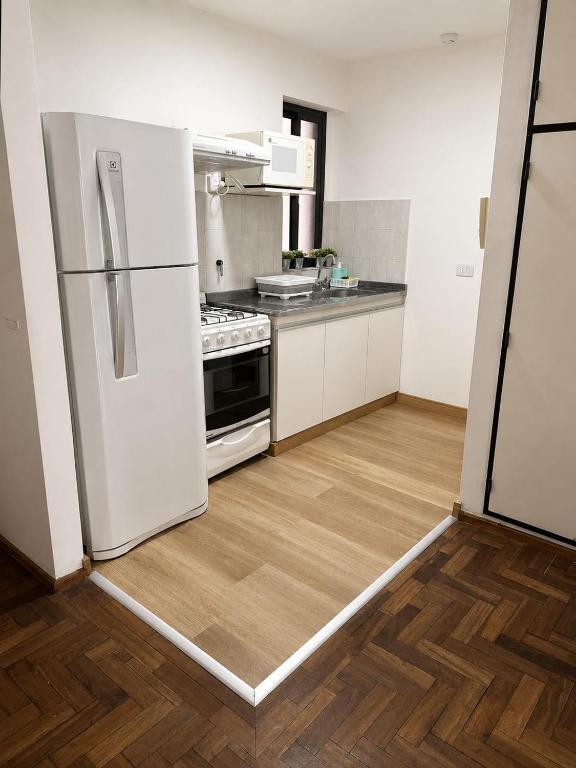 Obispo Aparst - 5