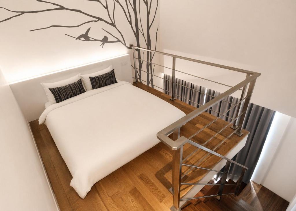Mood Hotel