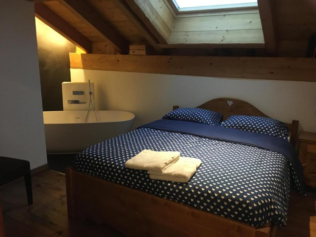 Charming chalet, heart of village - 5