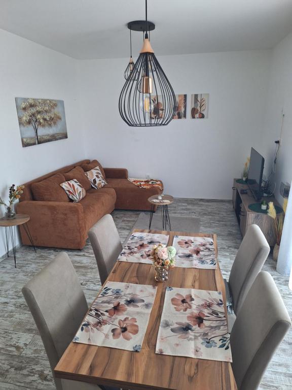 Leona C0 - Moderan apartman blizu ski staze - 1