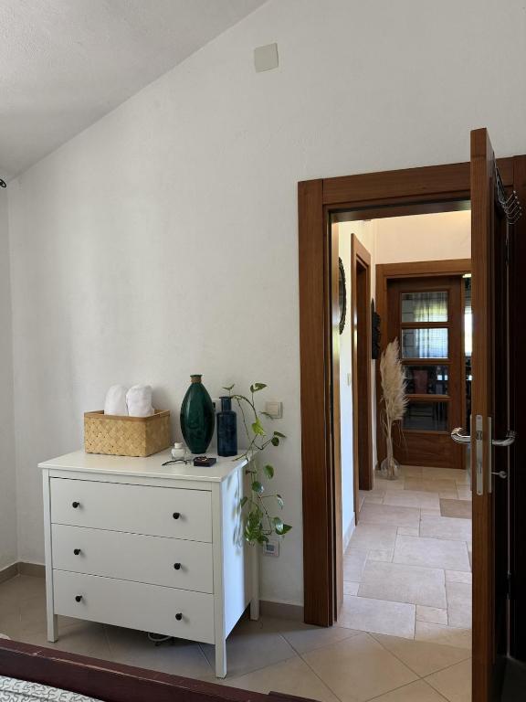 Farmhouse Mocila - Authentic Farm Stay - 2