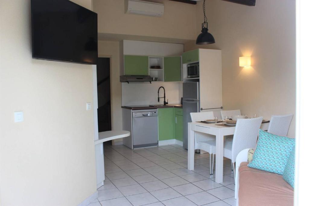 Beau T3 avec piscine collective proche Port,plage et commerces-4JDN822 - 5