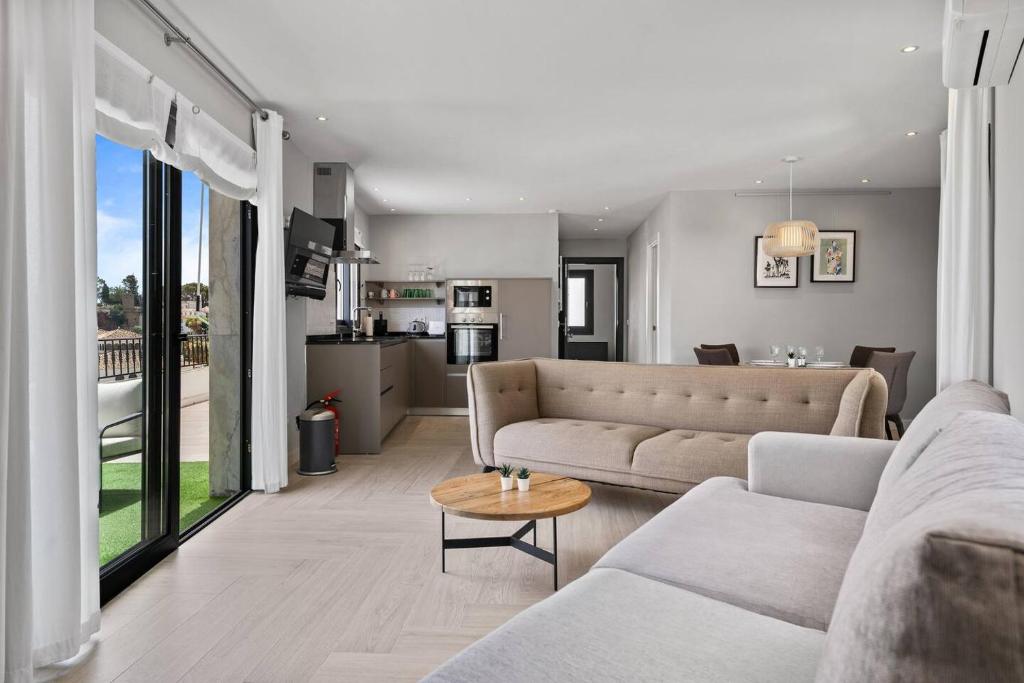 Suite 414 Modern Living, Big Terrace & Sea Views - 5