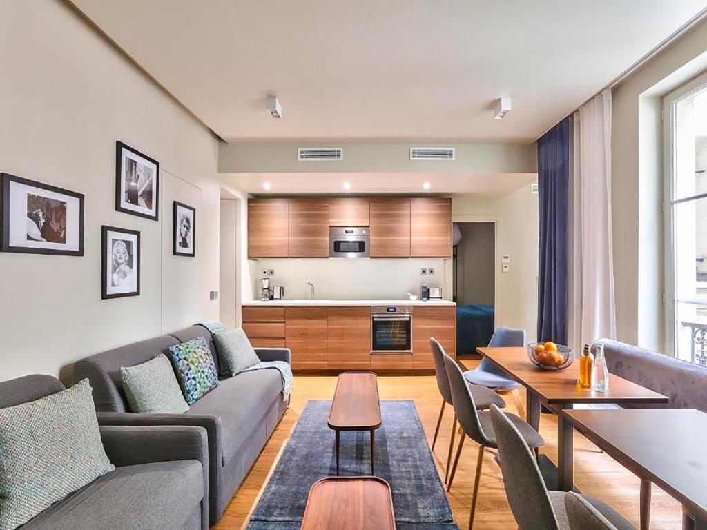 UrbanFlat 79 - Large apartment in Paris Le Marais - 2
