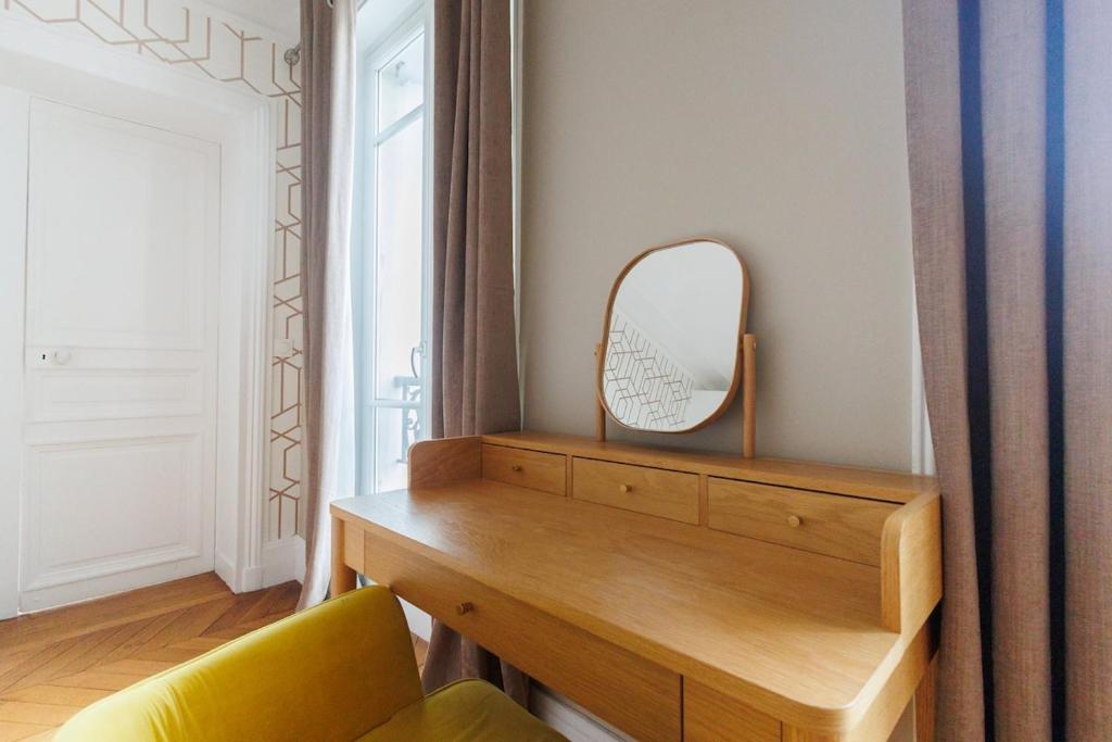 Large 4 bedroom apartment near Bastille - 3