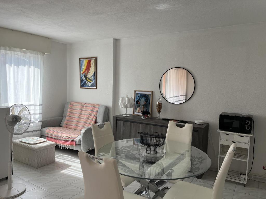 Port Frejus, Rives Latines, T2 vue port 40m2 - 2