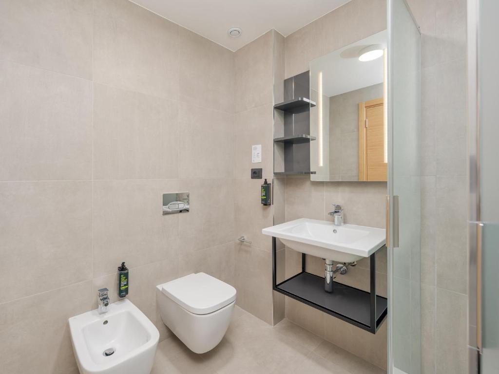 B&B Hotel Como City Center - 2