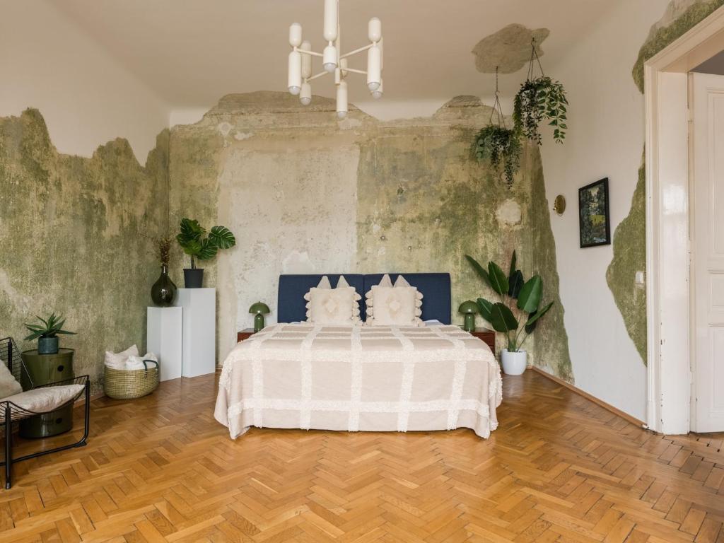 City Center Boutique Apartments - Schlossberg View - Free Parking - 5