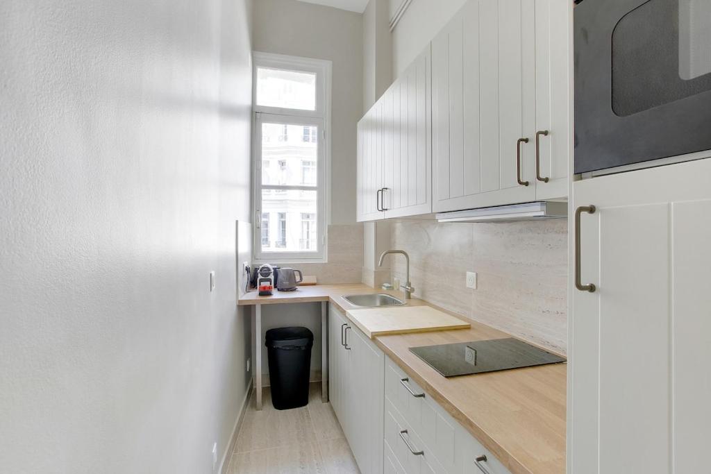 Beautiful AC apartment - Close to Trocadéro - 2