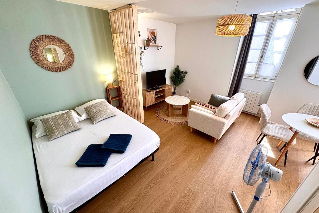 Charming studio in the heart of Bouffay - 4