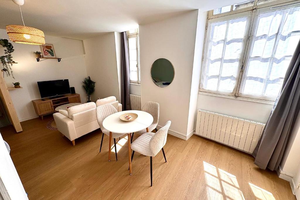 Charming studio in the heart of Bouffay - 3