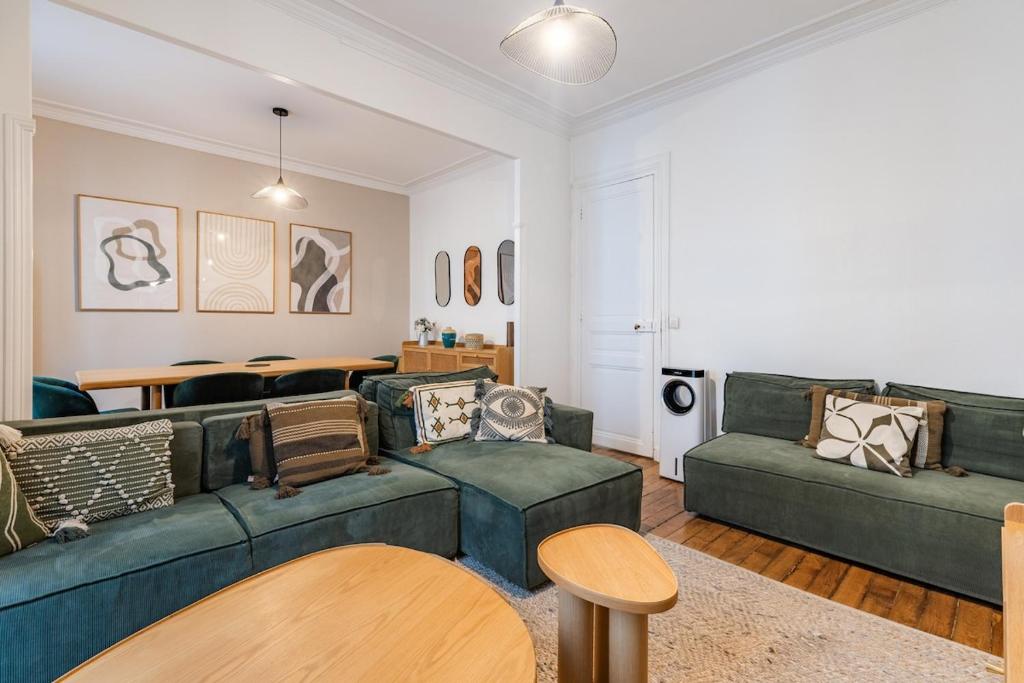 Chic & Centra 2 Bedrooms in the Heart of Le Marais - 5