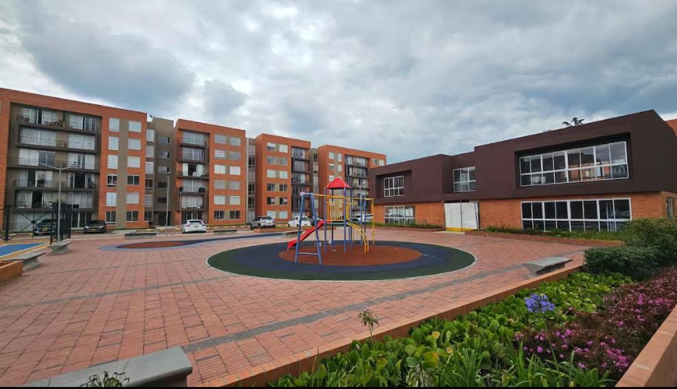 ÚNICAMENTE RESERVAS MAYORES A 7 DIAS, Exclusivo apartamento, conjunto cerrado vigilado - 3
