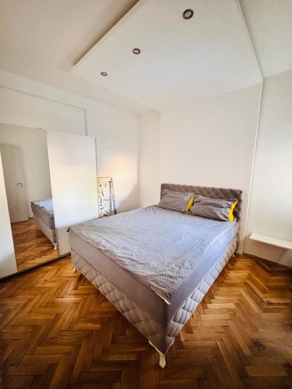 Centar NS APARTMAN - 4