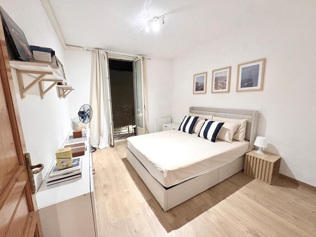 2 Bed Apartment with Parking - 1 Min from Monaco - 1