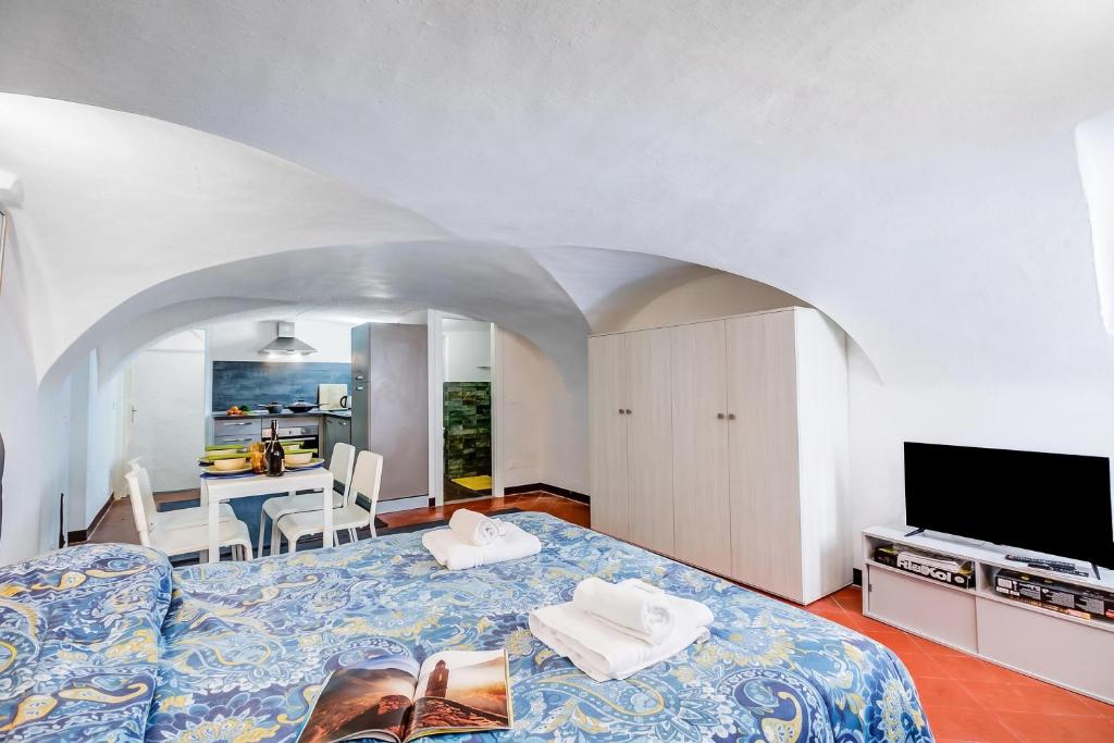 Casa Vacanze Maimone 3 Central Sanremo Old Town - Happy Rentals - 5