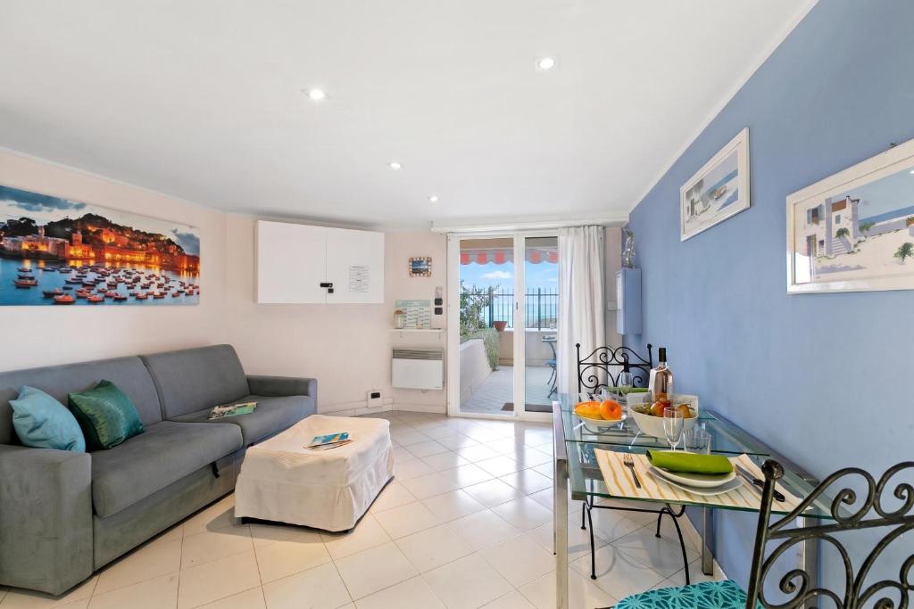 Studio Soleil, Seaview Terrace - Happy Rentals - 2