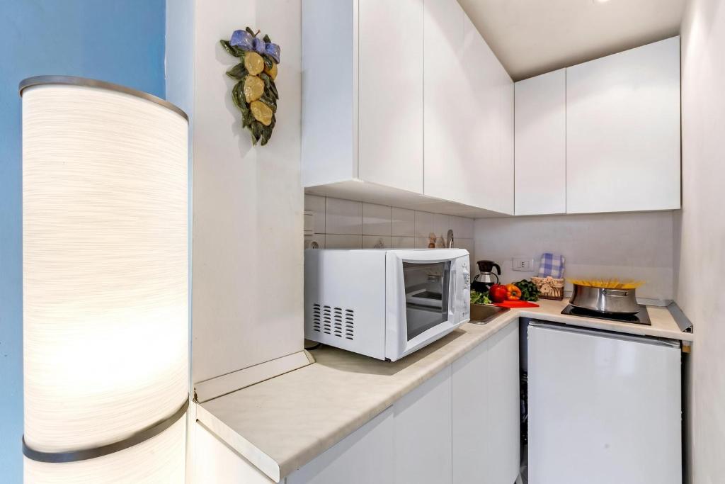 Studio Soleil, Seaview Terrace - Happy Rentals - 5
