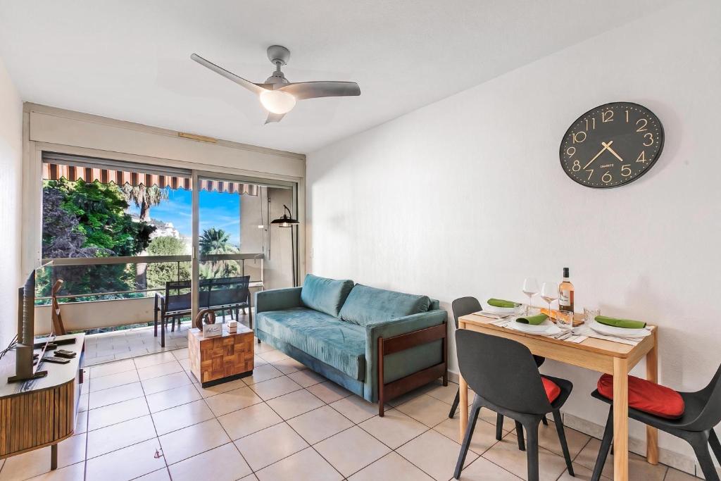 Porte De France - Apartment with Terrace - Happy Rentals - 3