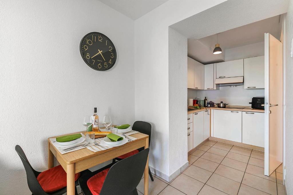 Porte De France - Apartment with Terrace - Happy Rentals - 5