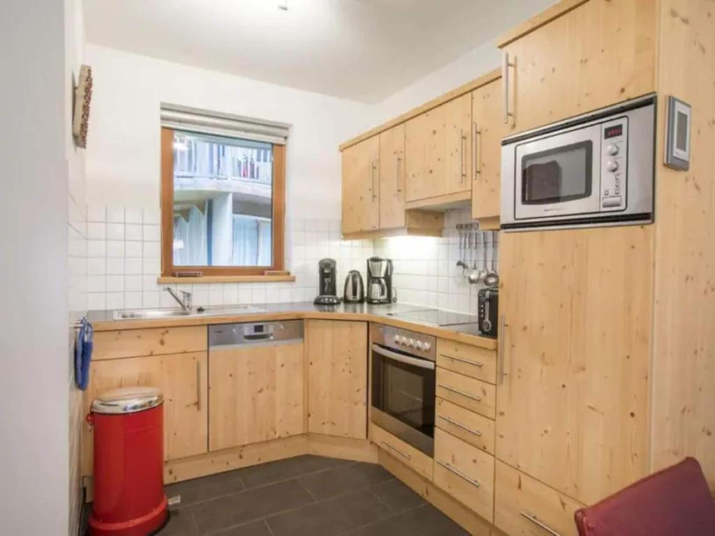 Schoneben Mountain Holiday Home - 3