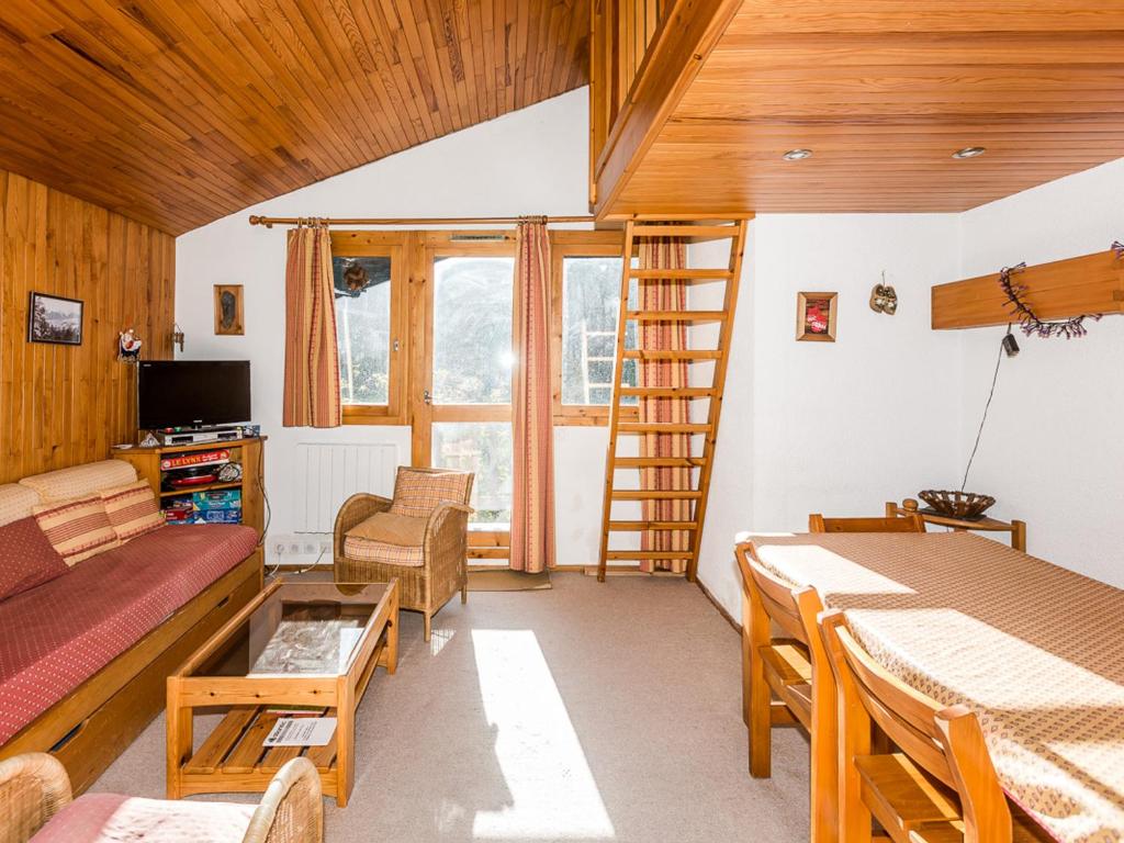Charmant T2 Montchavin La Plagne, 36m², balcon sud, proche pistes et commerces, parking gratuit - FR-1-329-83 - 1
