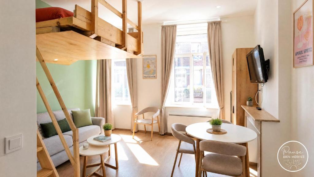 Joli appartement "Pause bien méritée" entièrement rénové, secteur plage, digue de Malo Dunkerque, capacité 2 ou famille 4, Mezzanine pour les enfants - 1