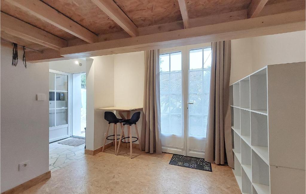 Beautiful Home In Royan With Wifi - 4