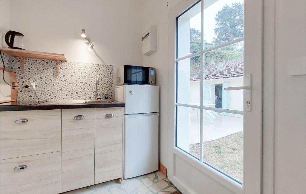 Beautiful Home In Royan With Wifi - 5