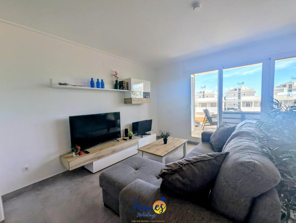 Tropical 3BR Oasis with Pool EB17 - 4