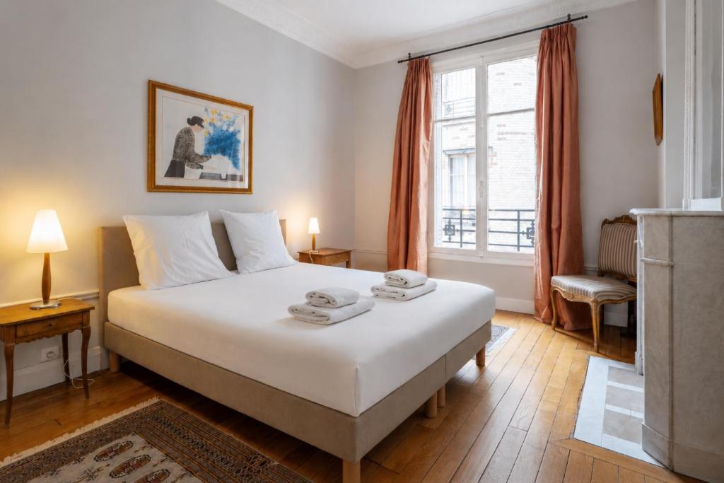 Charming 1BD with Elevator, walk to Arc de Triomphe - 2