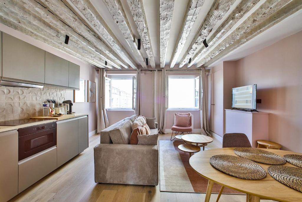 Elegant apartment in the heart of the Marais - 5