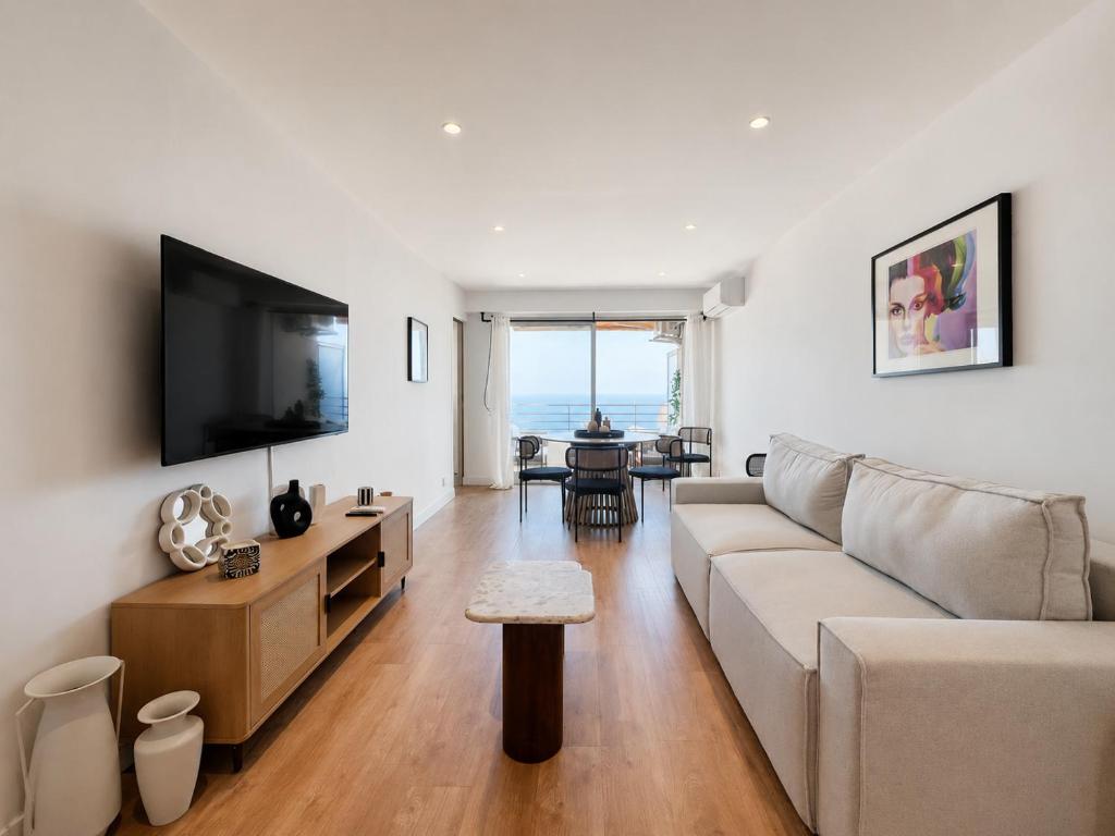 2BR Sea View Central 1 Min from Monaco - 1