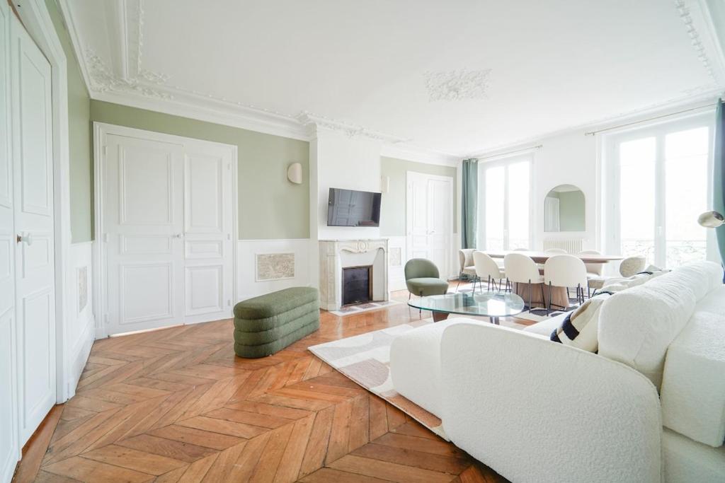 Elegant 4 BR apartment Spacious and decorated - 3
