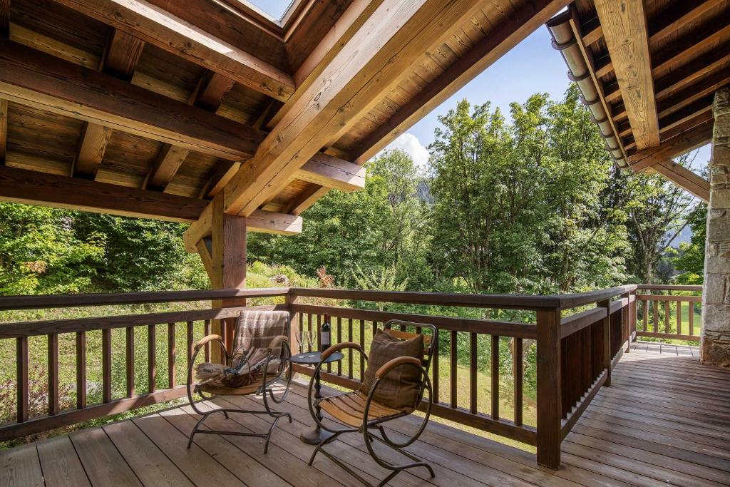 Luxury Chalet Sauna Cinema Mont Blanc Views in Megeve - 3