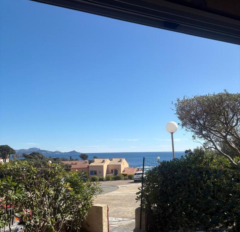 Magnifique appartement vue mer sur le Cap Dramont - 1