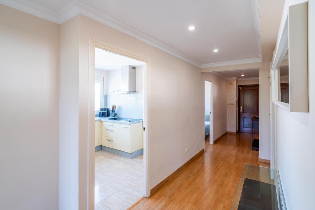 Cubo's Central Bright Marbella Apartment - 5