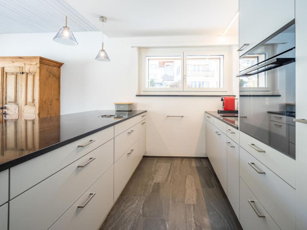 Apartment Majo 5-5 by Interhome - 3