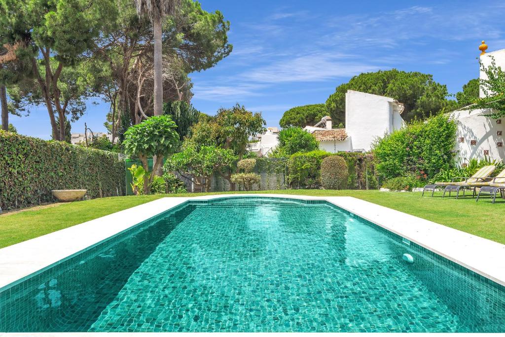 Villa Arin - Beachside Family Home by Finest Rentals - 3