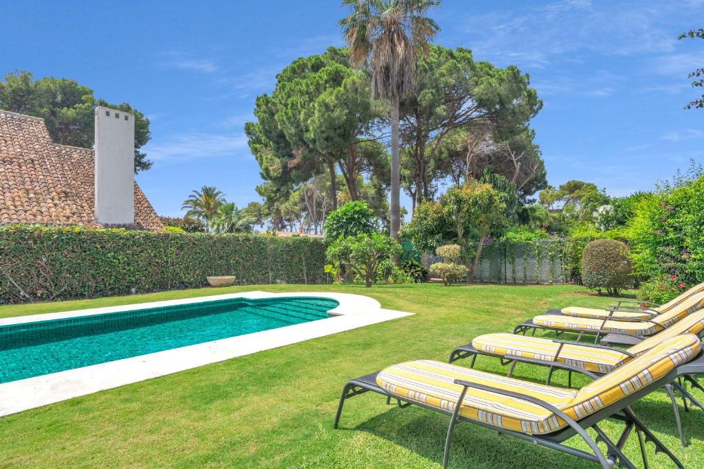 Villa Arin - Beachside Family Home by Finest Rentals - 4