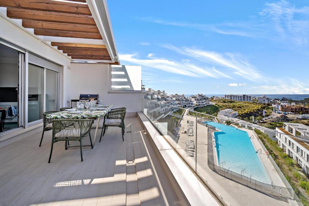 Oceana Views - Sun Terrace Penthouse by Finest Rentals - 2